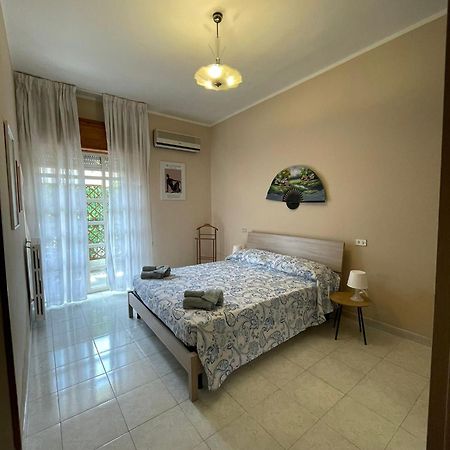 Apartament Casa Elena Cagliari Zewnętrze zdjęcie