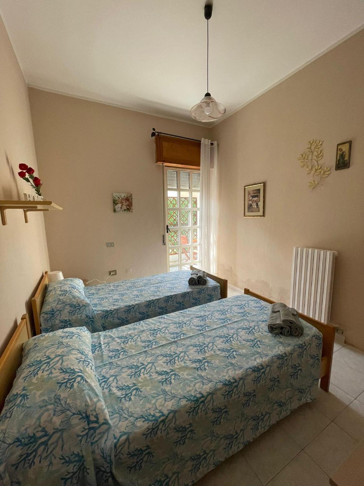 Apartament Casa Elena Cagliari Zewnętrze zdjęcie